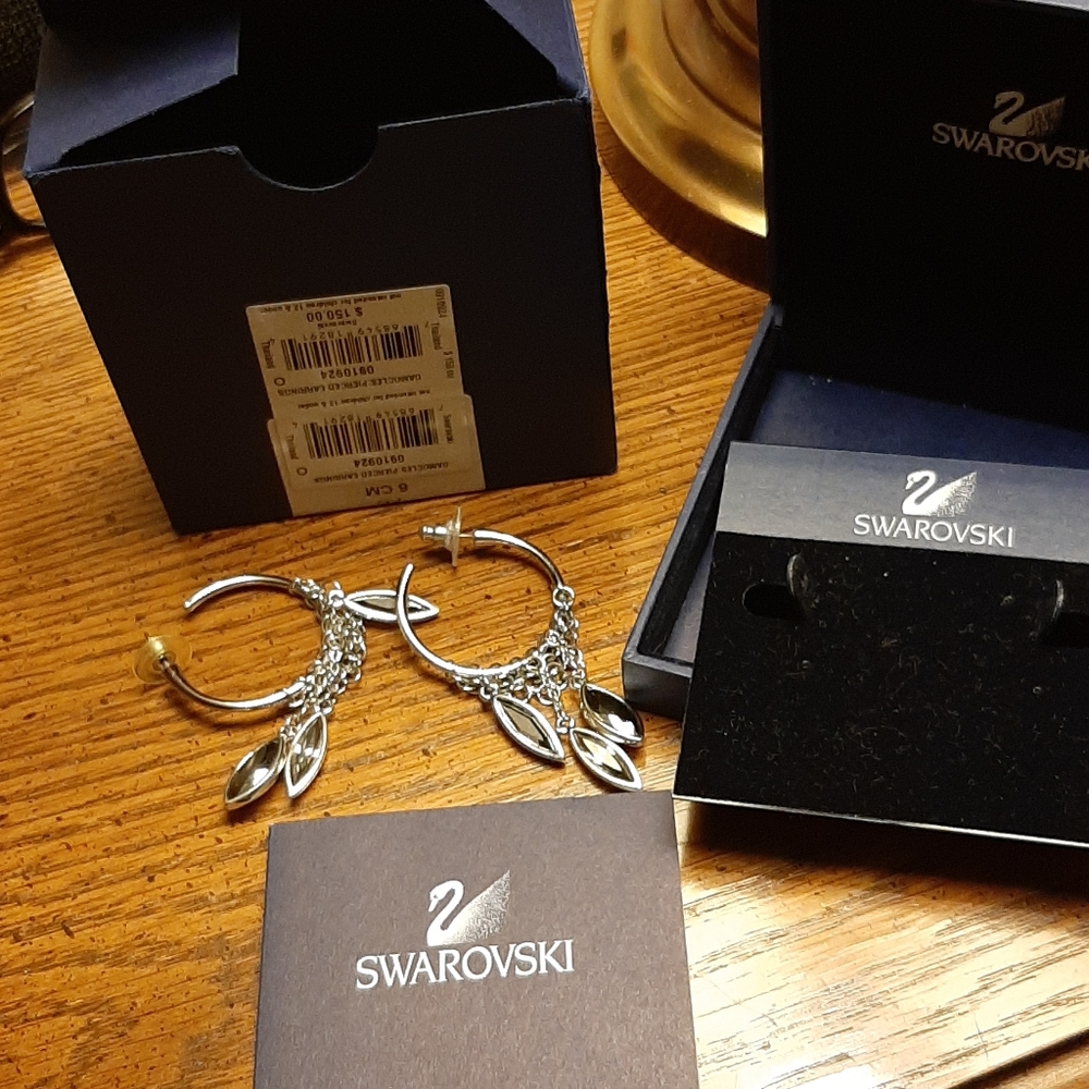 Swarovski Swan Damocles Navette Crystal - Picture 3 of 6